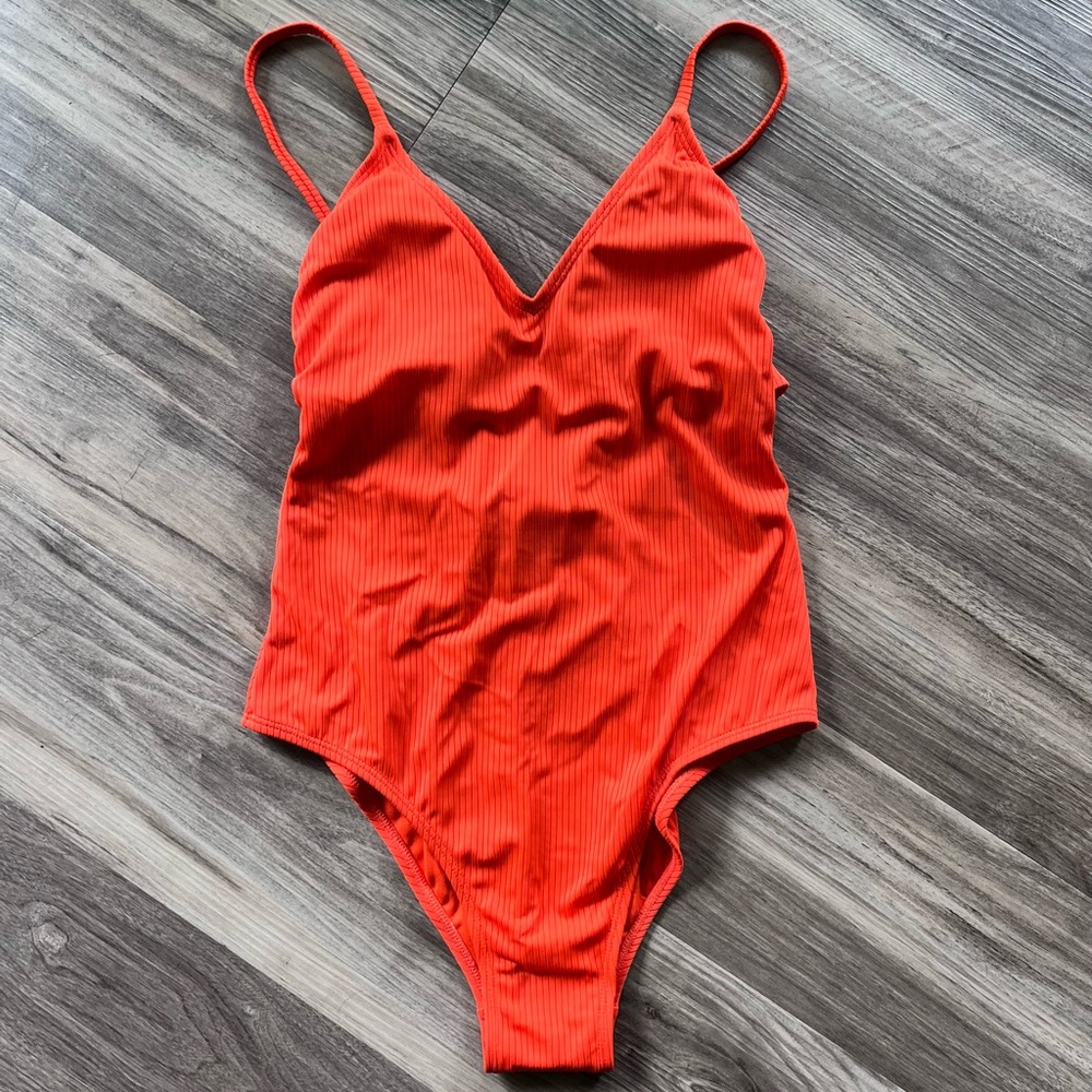 Ribbed one piece